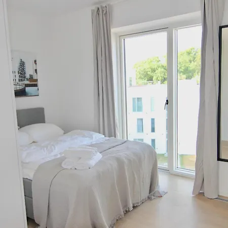 Lägenhet Great 1-bed W Balcony By Harbour Odense