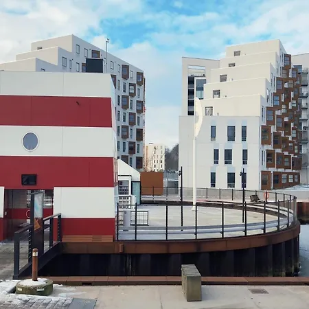 Great 1-bed W Balcony By Harbour Lägenhet *
